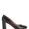 Mid-Heel Pump - Image 3